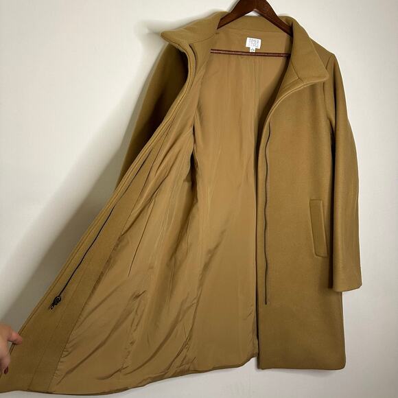 Time And Tru Large Long, Tan Coat - Picture 5 of 11